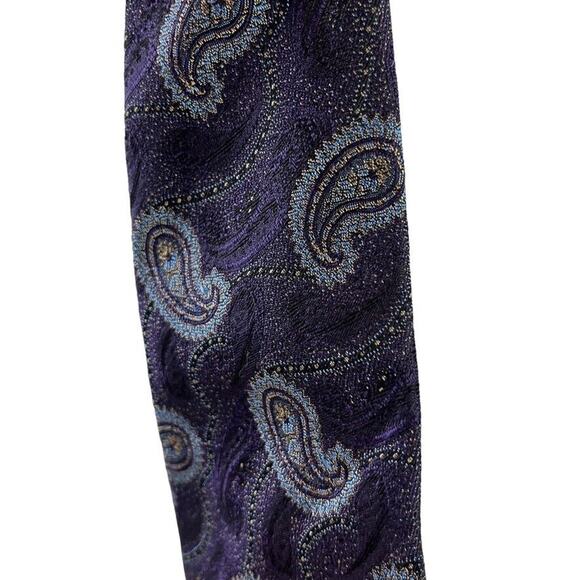 Jos A Bank Signature Collection Mens Purple Blue Paisley Neck Tie Necktie Silk - Picture 6 of 16